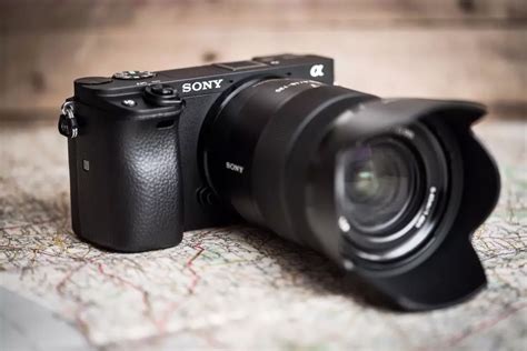 Sony a6400 hands.